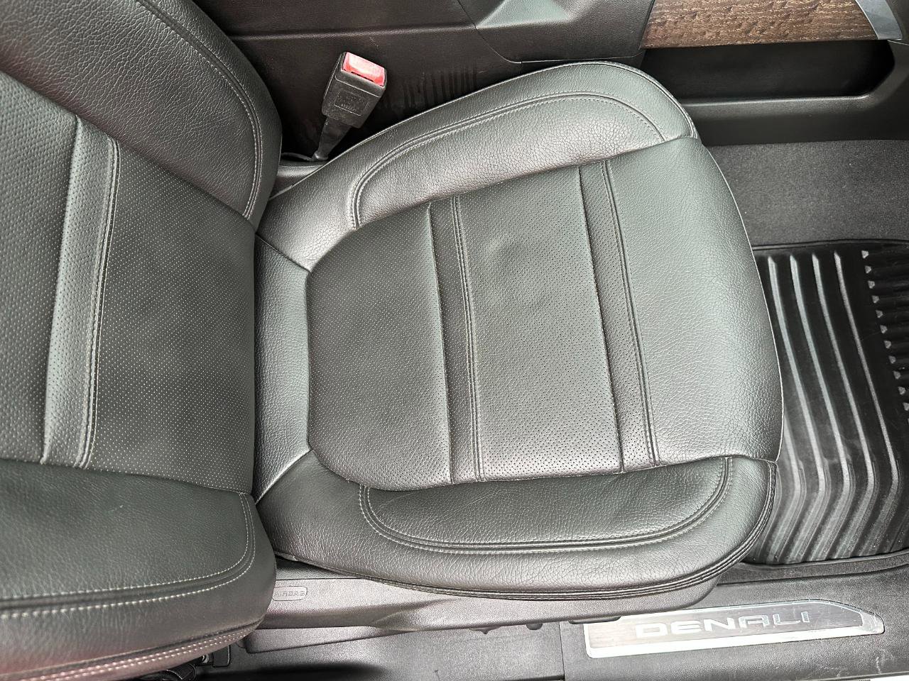 Used 2022 GMC Sierra 3500 Denali image 32