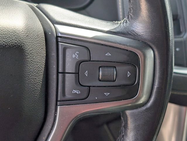 Used 2021 Chevrolet Suburban Premier w/ Premium Package image 33