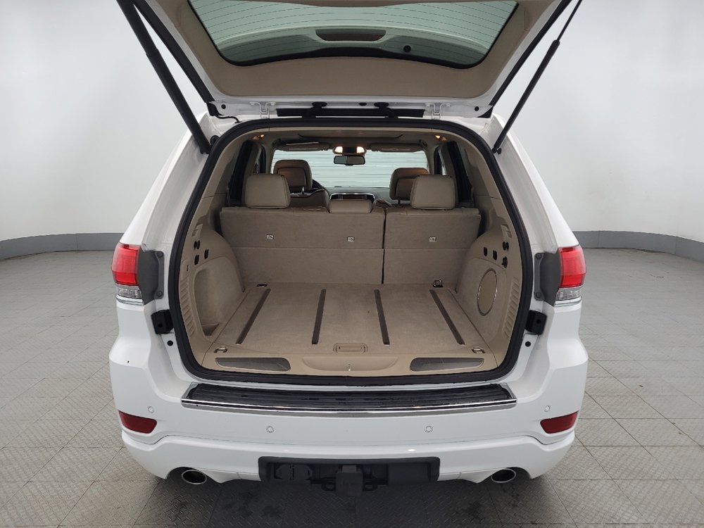 Used 2015 Jeep Grand Cherokee Overland w/ Advanced Technology Group image 29