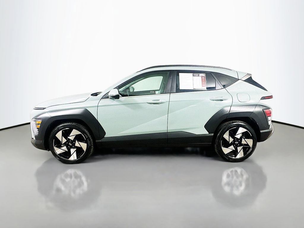 Used 2025 Hyundai Kona Limited image 5