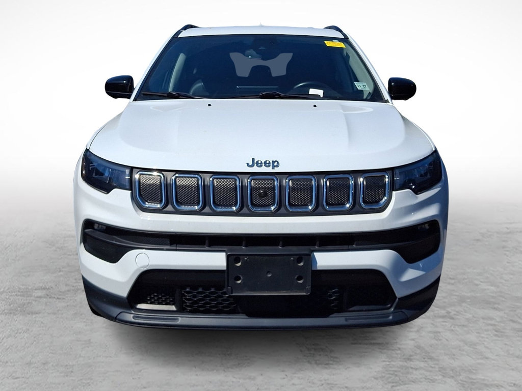 Used 2022 Jeep Compass Latitude AWD/4WD image 2