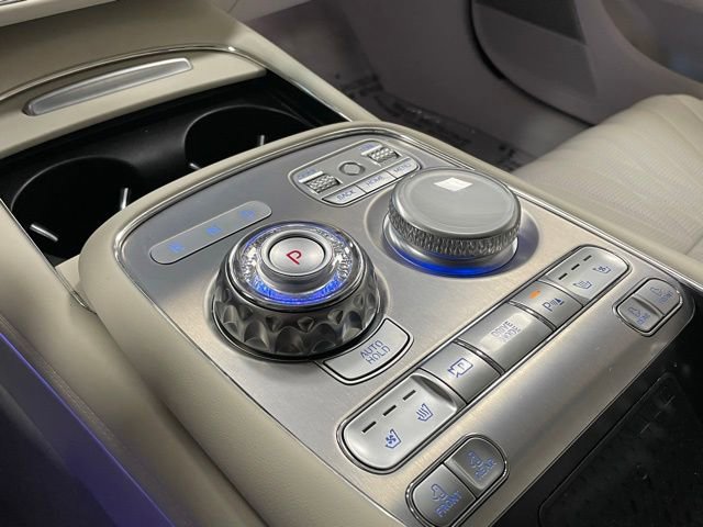 Used 2025 Genesis G90 3.5T image 23