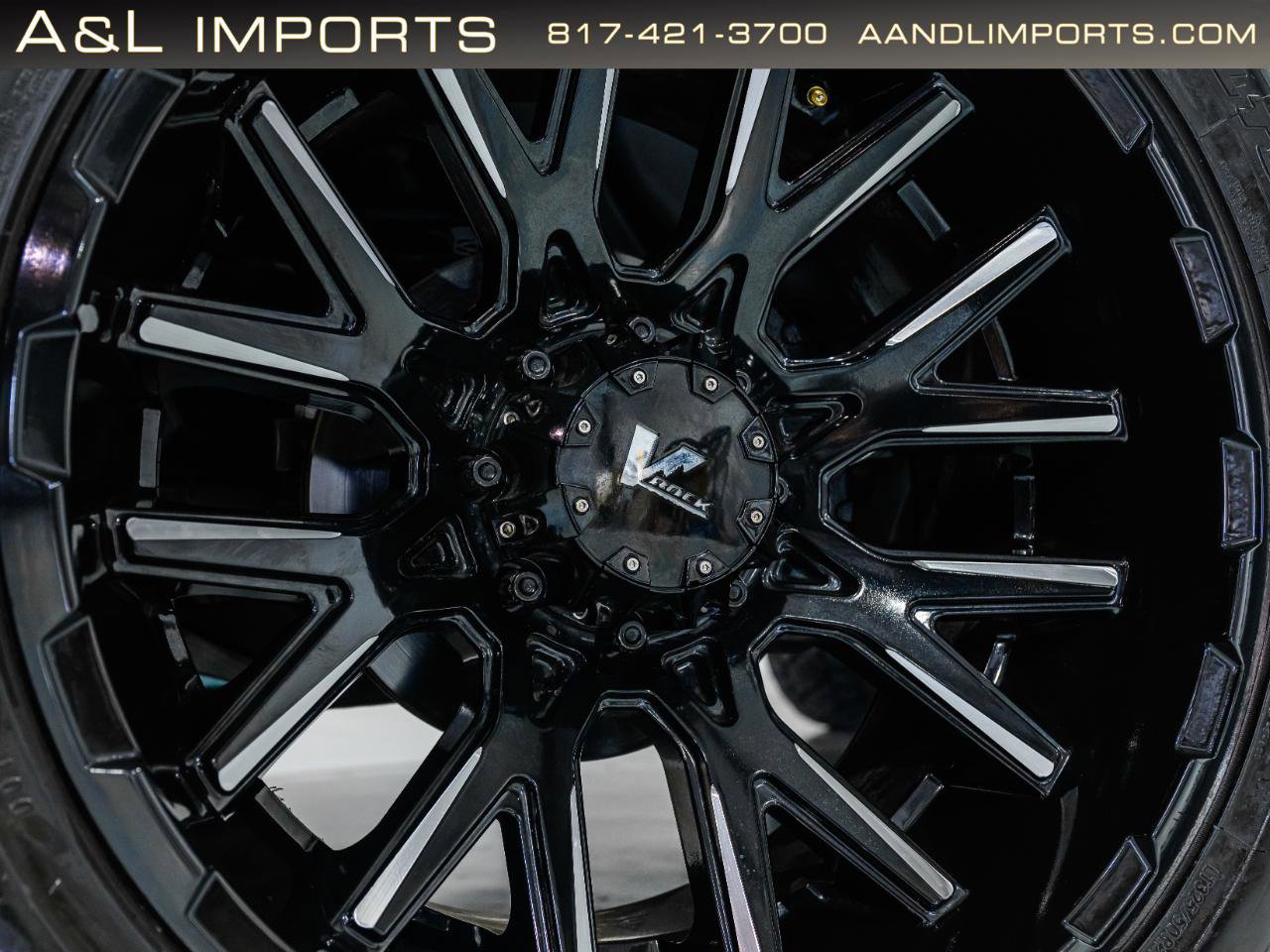 Used 2008 HUMMER H2 SUT w/ Silver Ice Limited Edition image 3