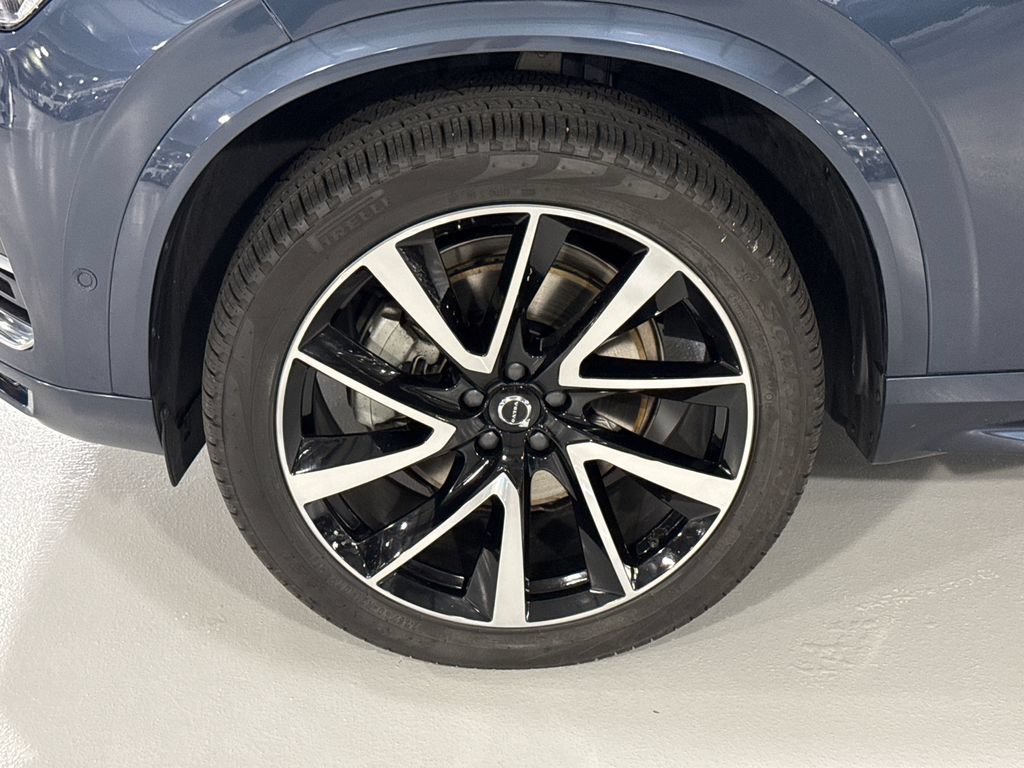 Certified 2023 Volvo XC90 B6 Plus w/ Protection Package Premier AWD/4WD image 8