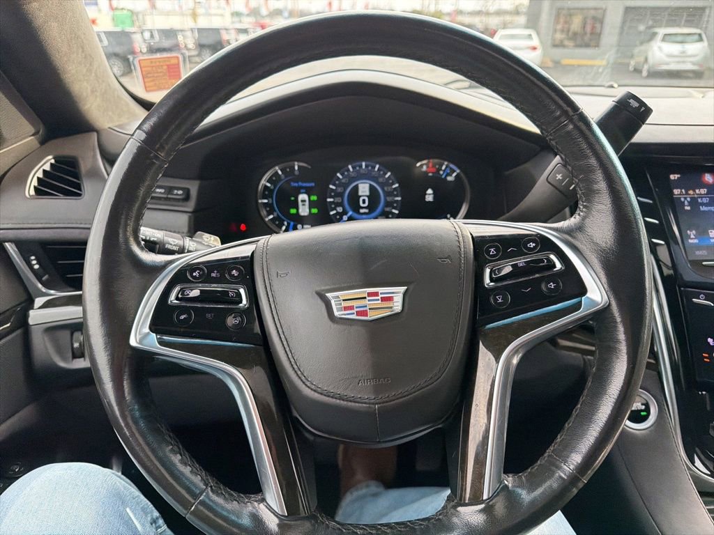 Used 2017 Cadillac Escalade ESV Platinum image 22