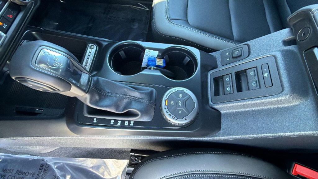 New 2026 Ford Bronco Outer Banks image 13