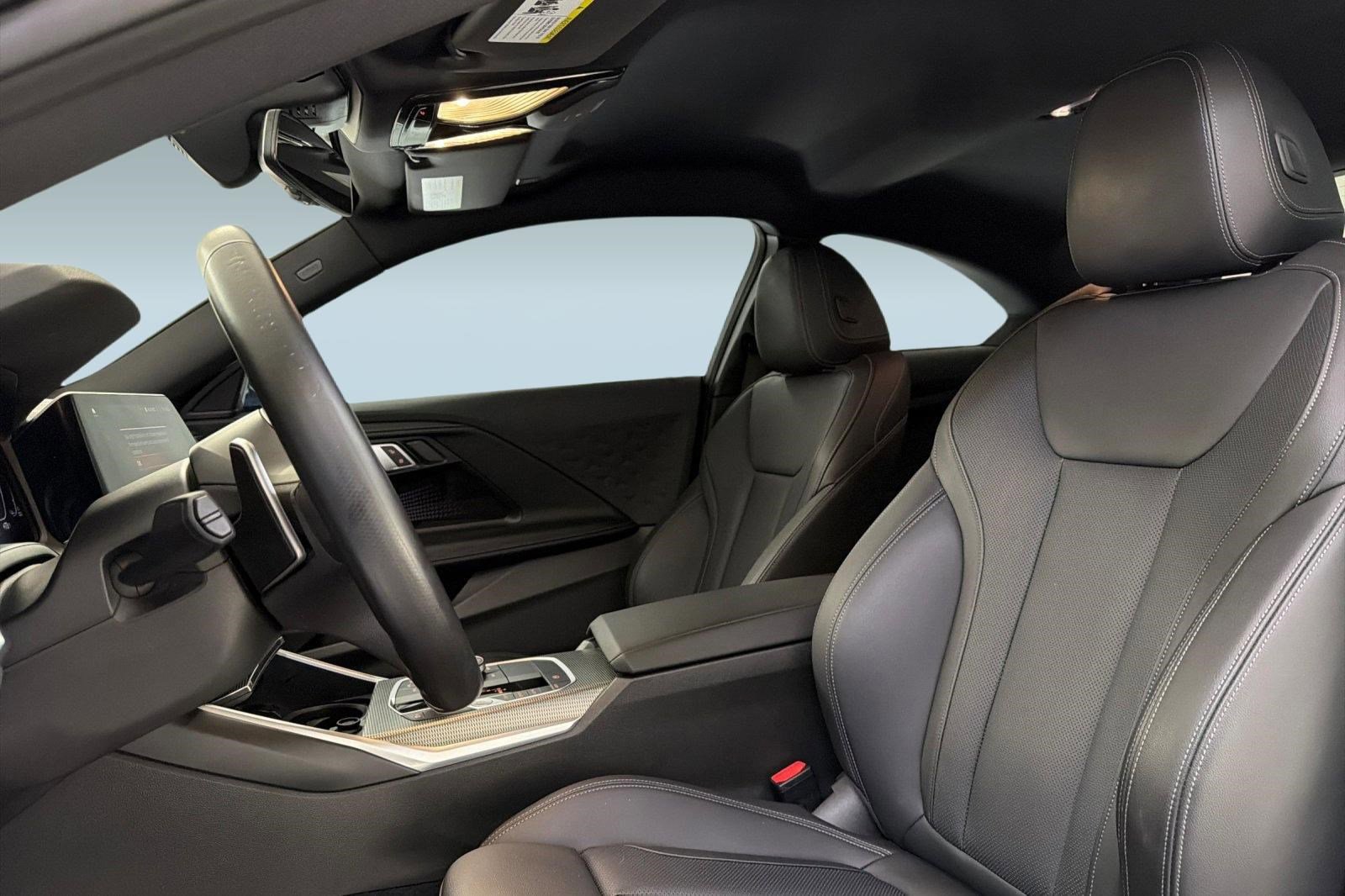 Used 2022 BMW 230i Coupe w/ M Sport Package image 20