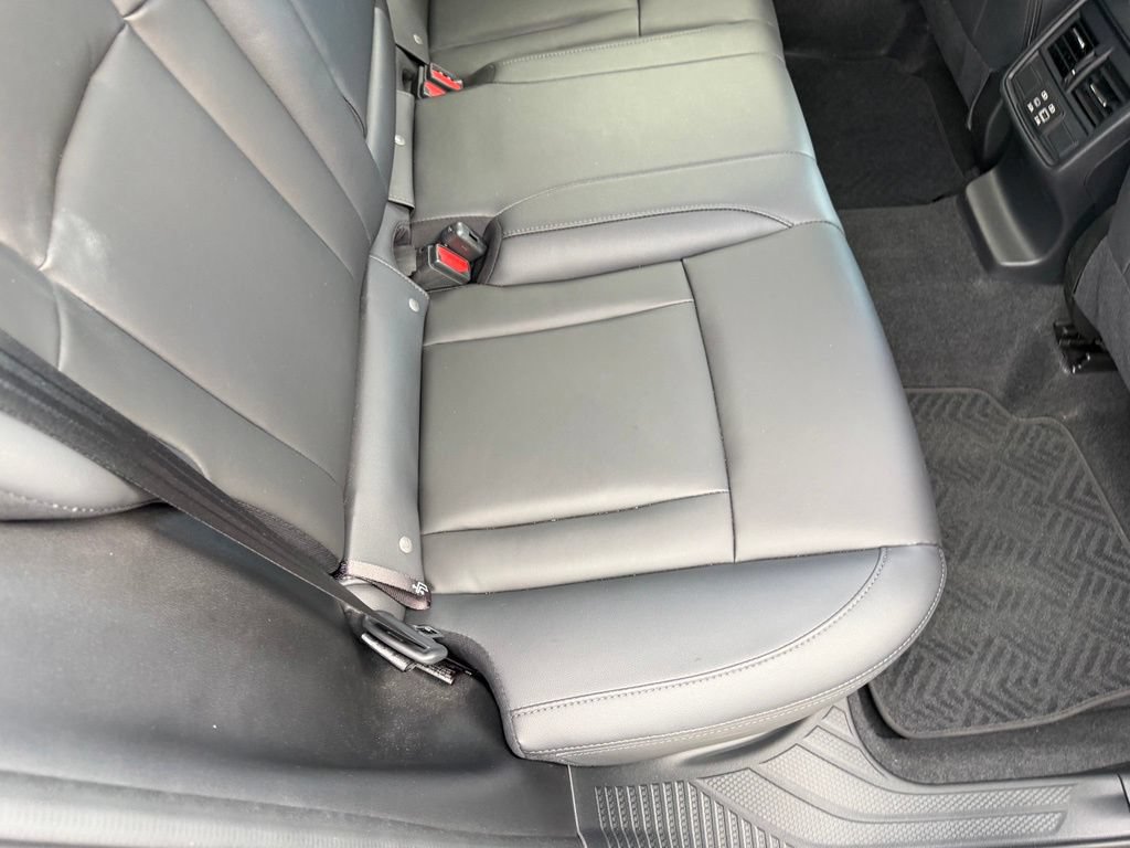 Used 2026 Subaru Outback Premium AWD/4WD image 18