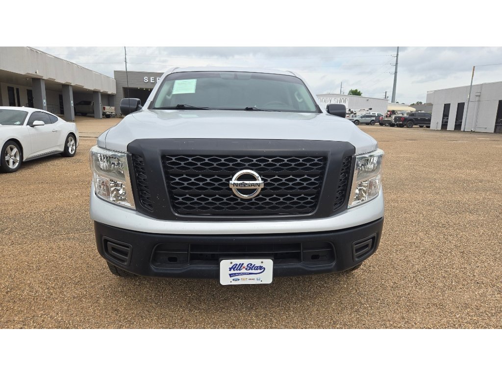 Used 2018 Nissan Titan S w/ S Utility Package AWD/4WD image 8