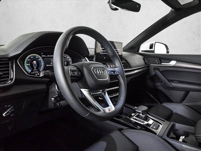Certified 2025 Audi Q5 e Premium Plus w/ Premium Plus Package AWD/4WD image 10