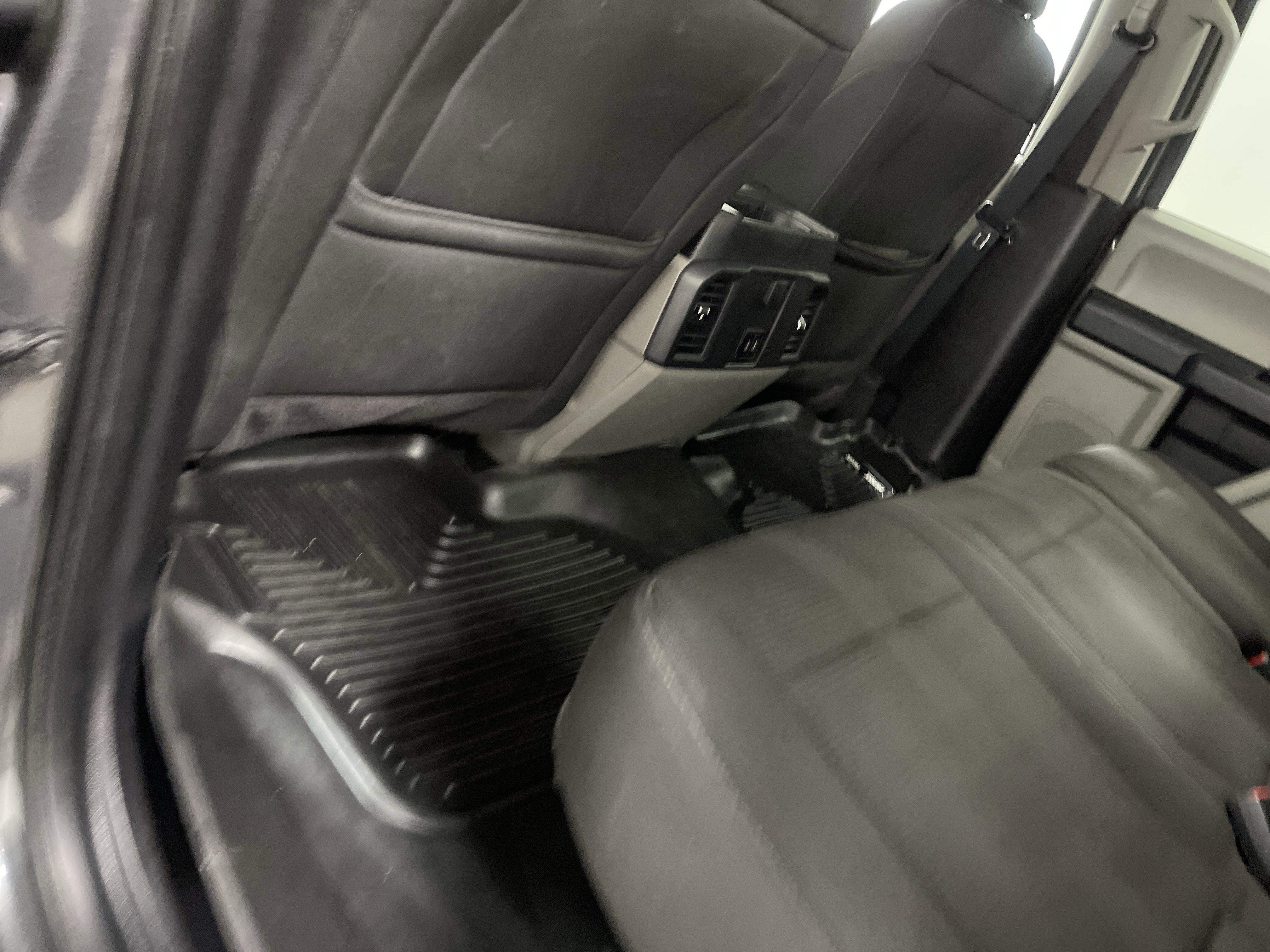 Used 2018 Ford F150 XL w/ Equipment Group 101A Mid AWD/4WD image 17