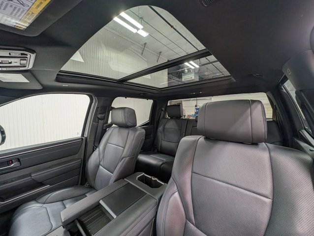 Used 2024 Toyota Tundra Platinum image 4