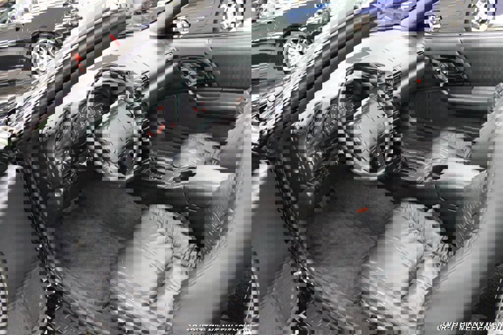 Used 1995 Chevrolet Camaro Z28 image 36