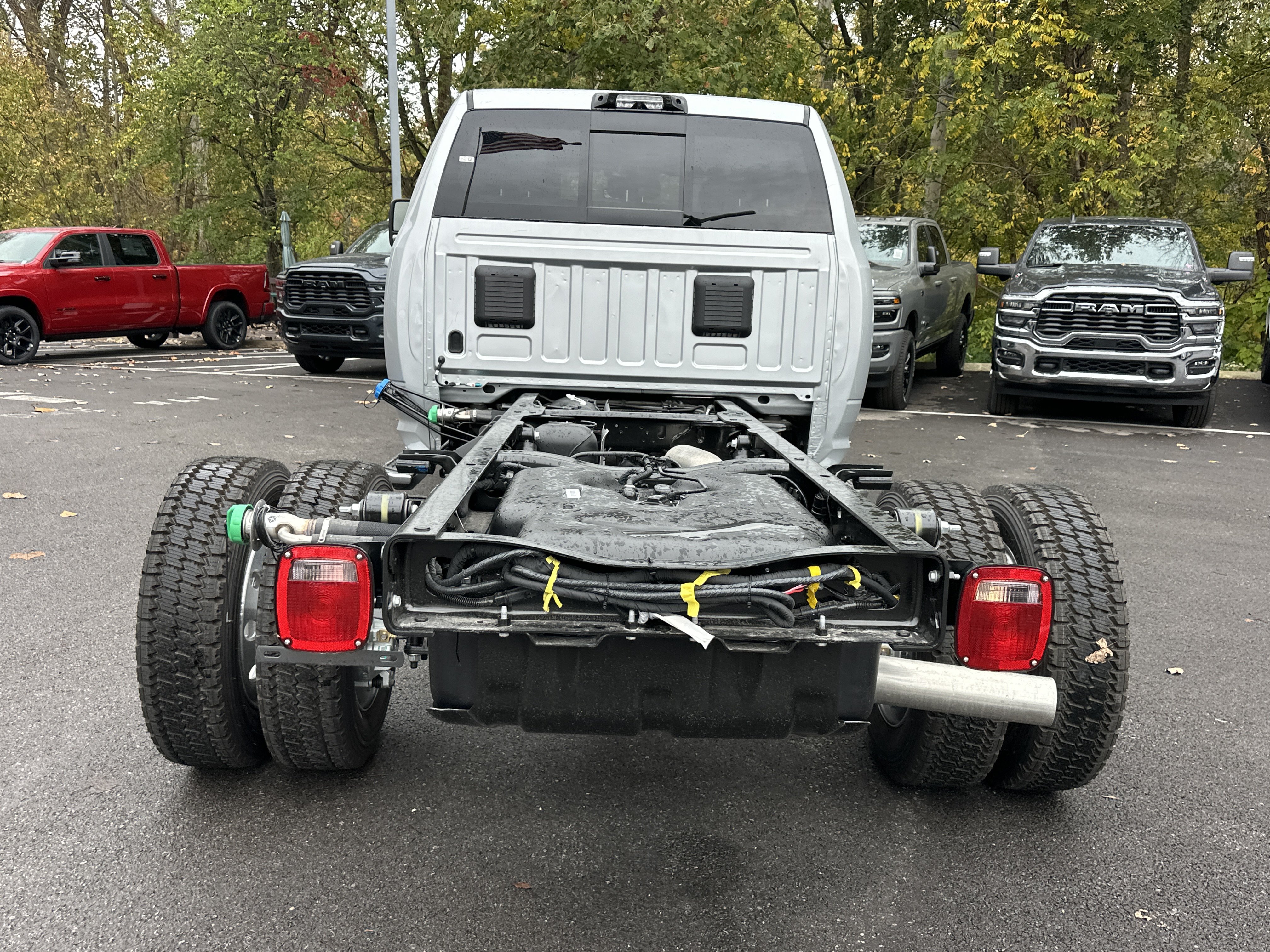 New 2027 RAM 5500 4x4 Crew Cab image 17