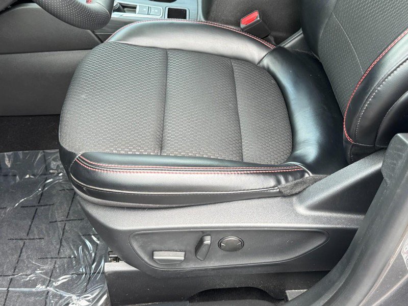 Used 2024 Ford Escape ST-Line w/ Tech Pack #1 FWD image 22