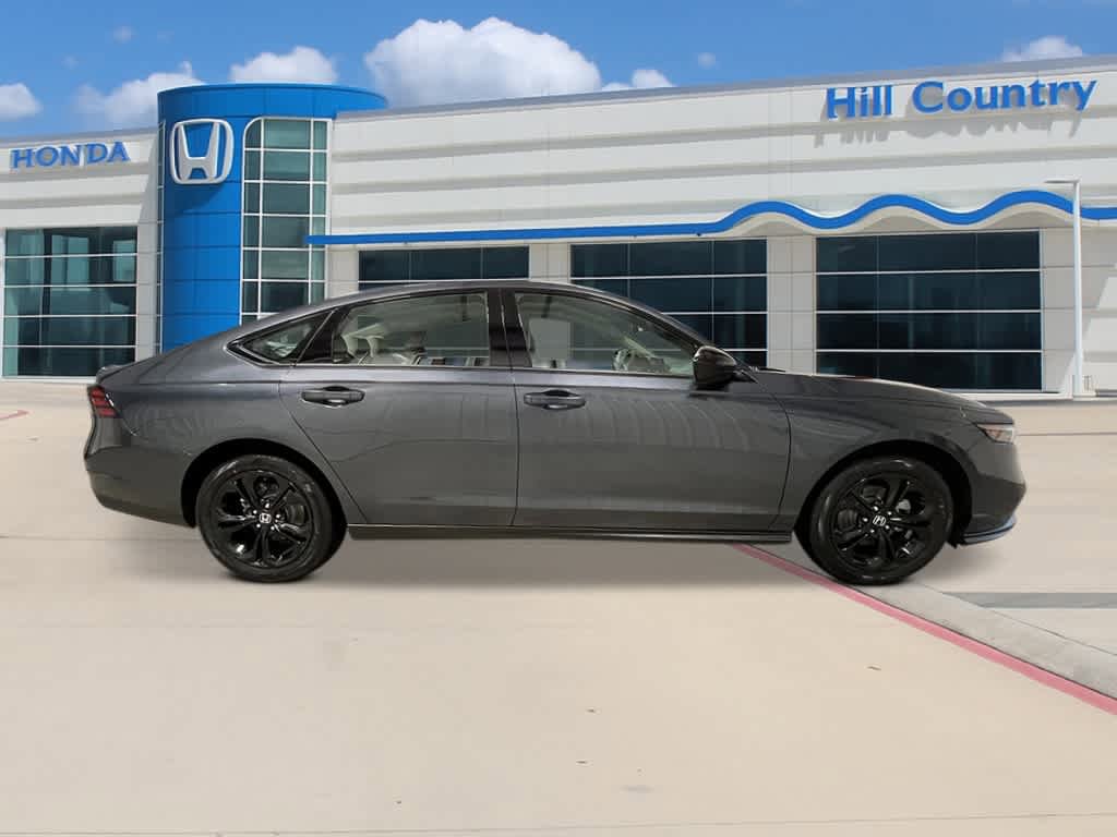 New 2025 Honda Accord SE image 6