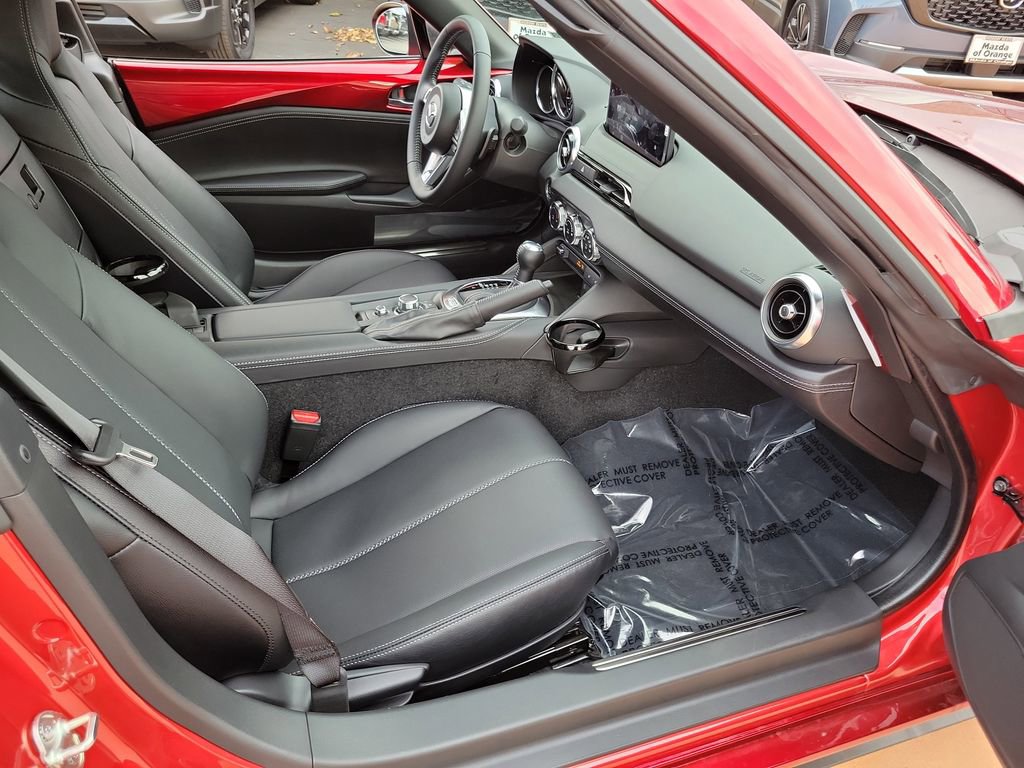 New 2025 MAZDA MX-5 Miata RF Grand Touring image 13