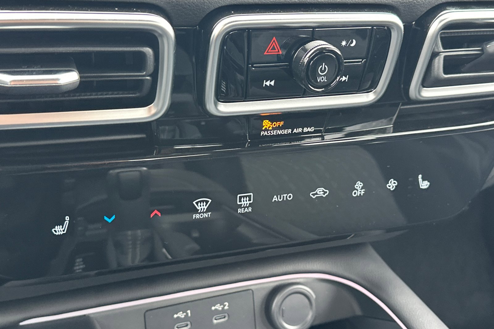 New 2026 Nissan Sentra SV w/ SV Convenience Package FWD image 19