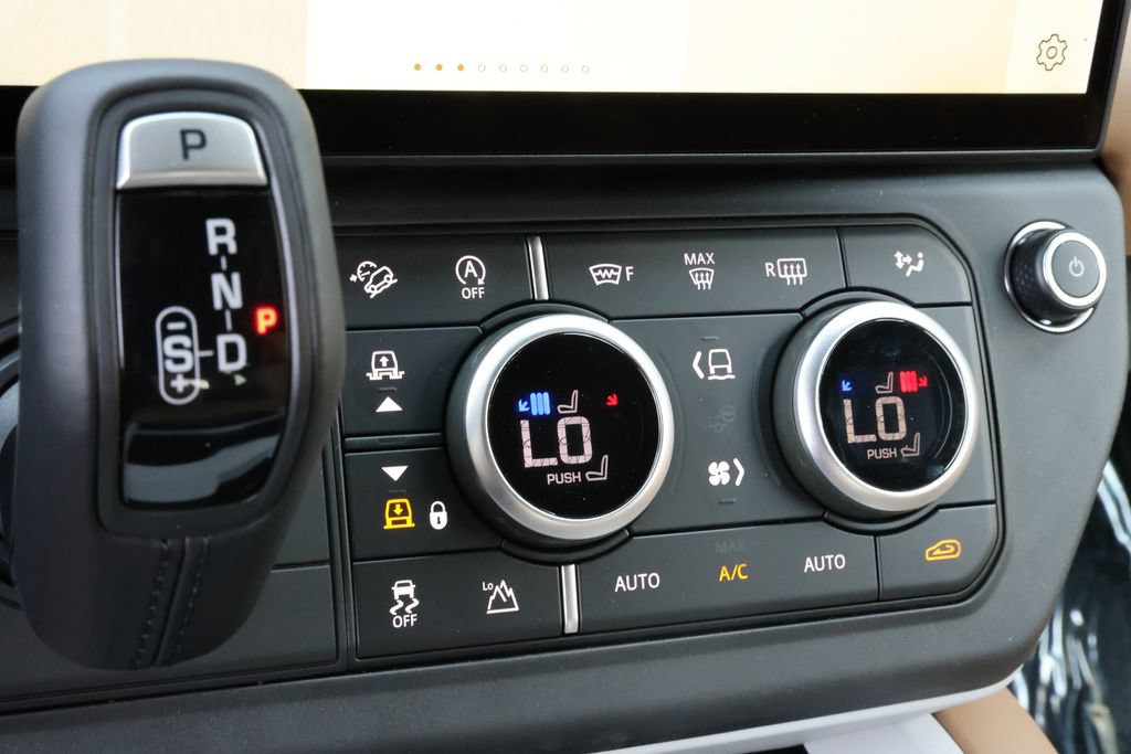 New 2026 Land Rover Defender 110 X-Dynamic SE AWD/4WD image 28