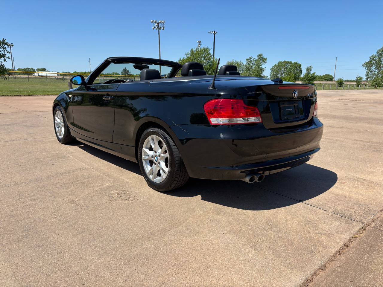 Used 2008 BMW 128i Convertible image 5