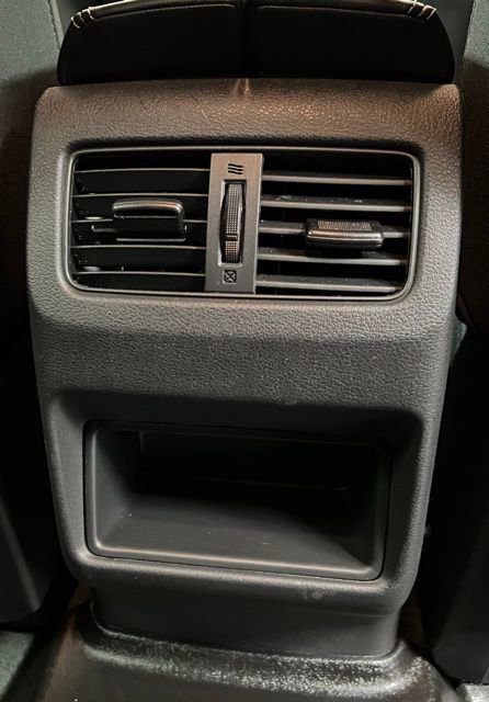 Used 2023 Nissan Rogue S image 47