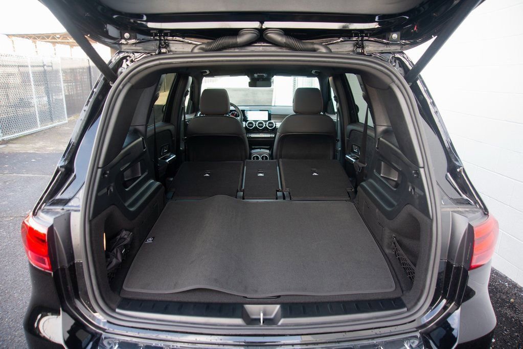 Certified 2025 Mercedes-Benz GLB 250 4MATIC image 42