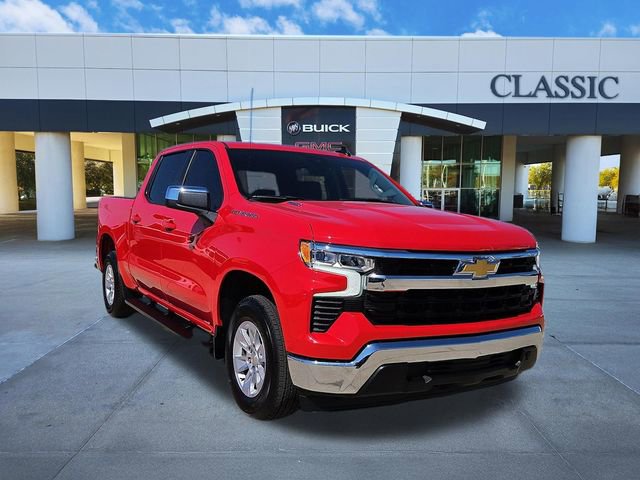 Used 2025 Chevrolet Silverado 1500 LT RWD image 1