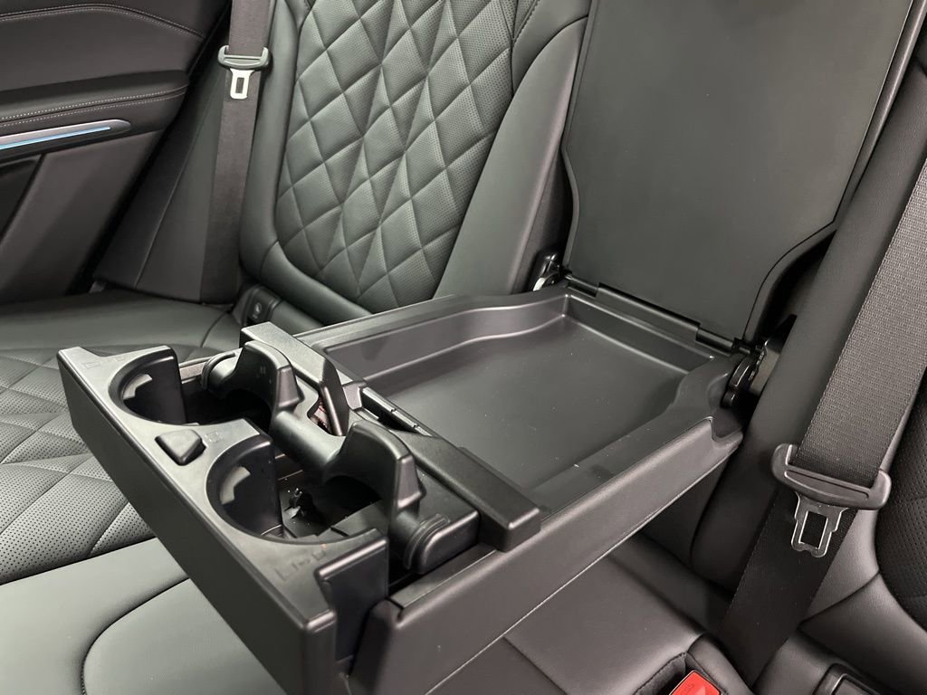 Used 2024 BMW X5 sDrive40i w/ Premium Package image 26