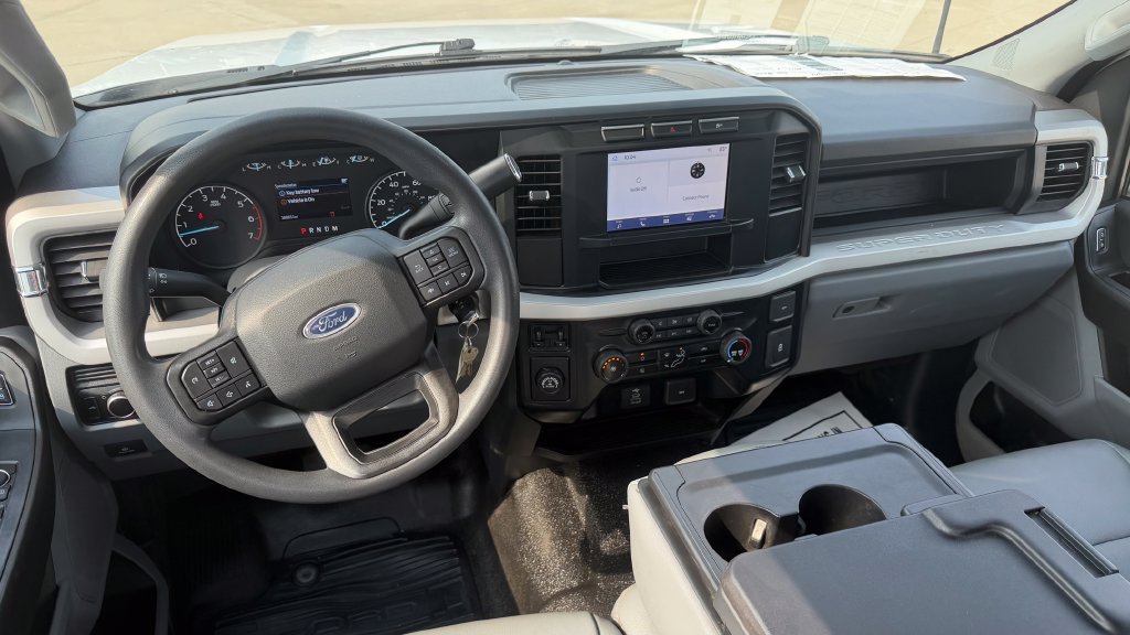 Used 2023 Ford F350 XL RWD image 22