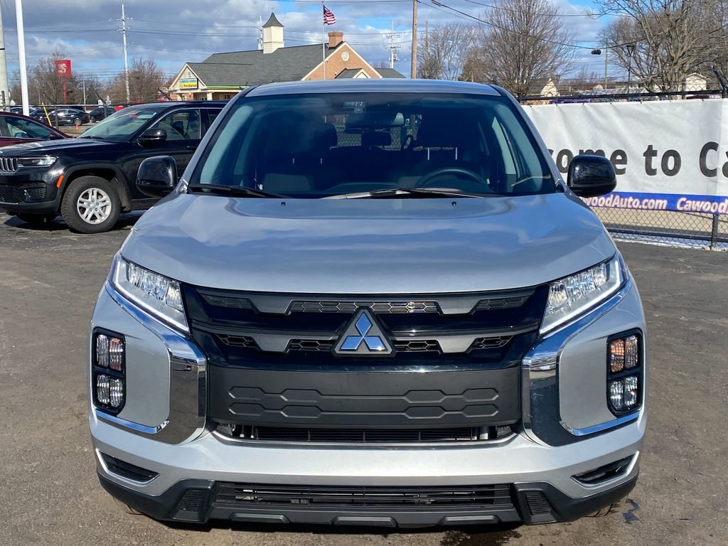 Used 2025 Mitsubishi Outlander Sport ES image 8