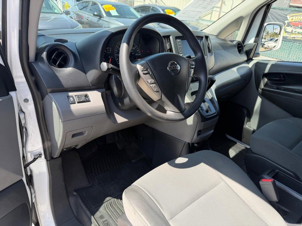 Used 2021 Nissan NV200 SV w/ Back Door Glass Package FWD image 25