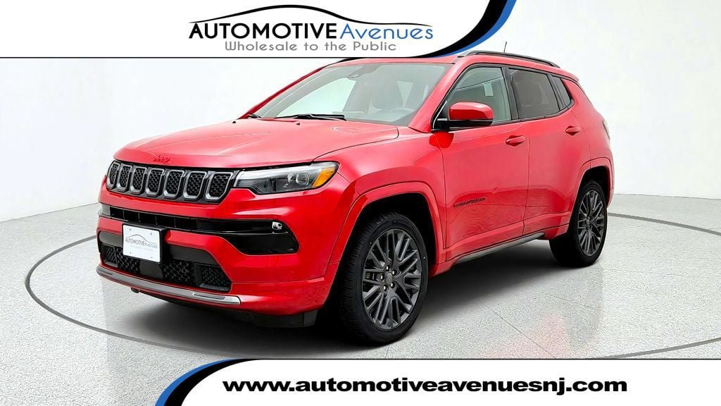 Used 2023 Jeep Compass Limited w/ Elite Group for (Red) Edition