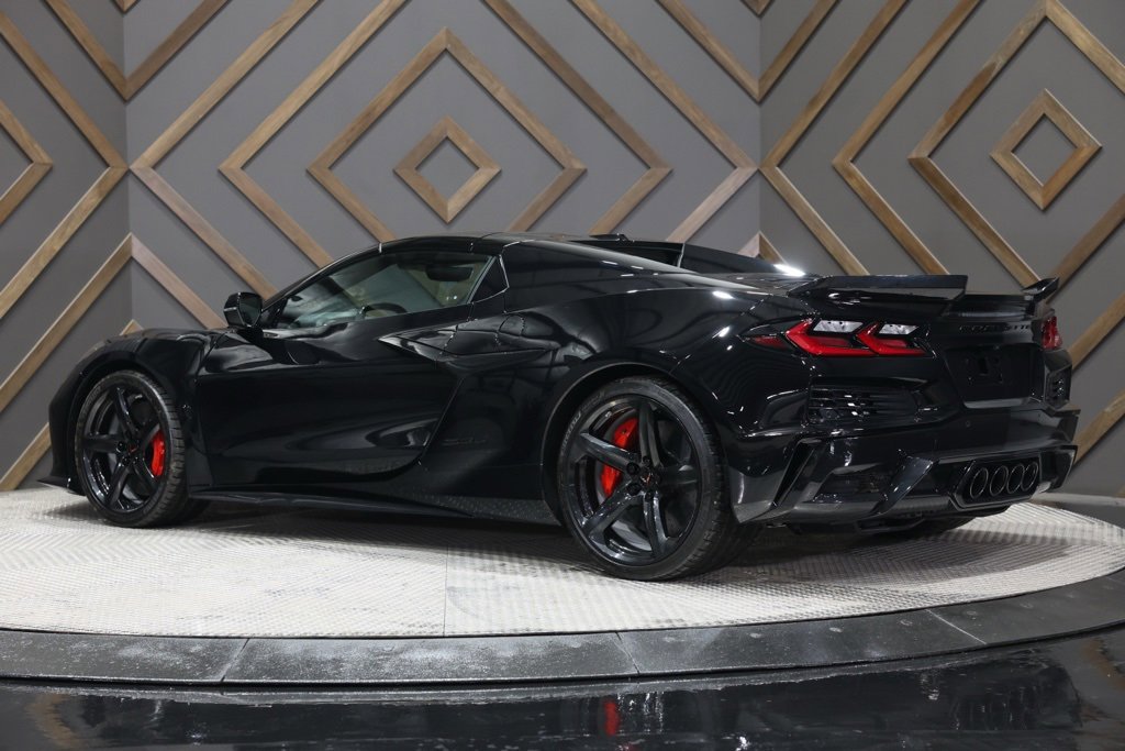 Used 2024 Chevrolet Corvette Z06 w/ Stealth Interior Trim Package image 2