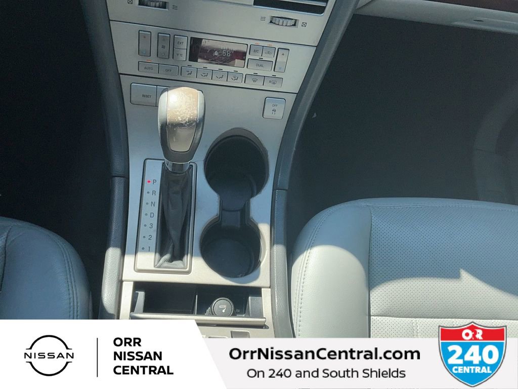 Used 2005 Lincoln Aviator AWD image 26