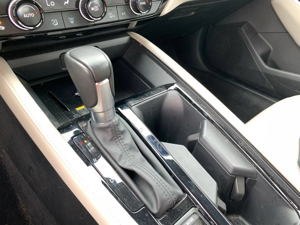 Used 2025 Honda Accord Touring image 21