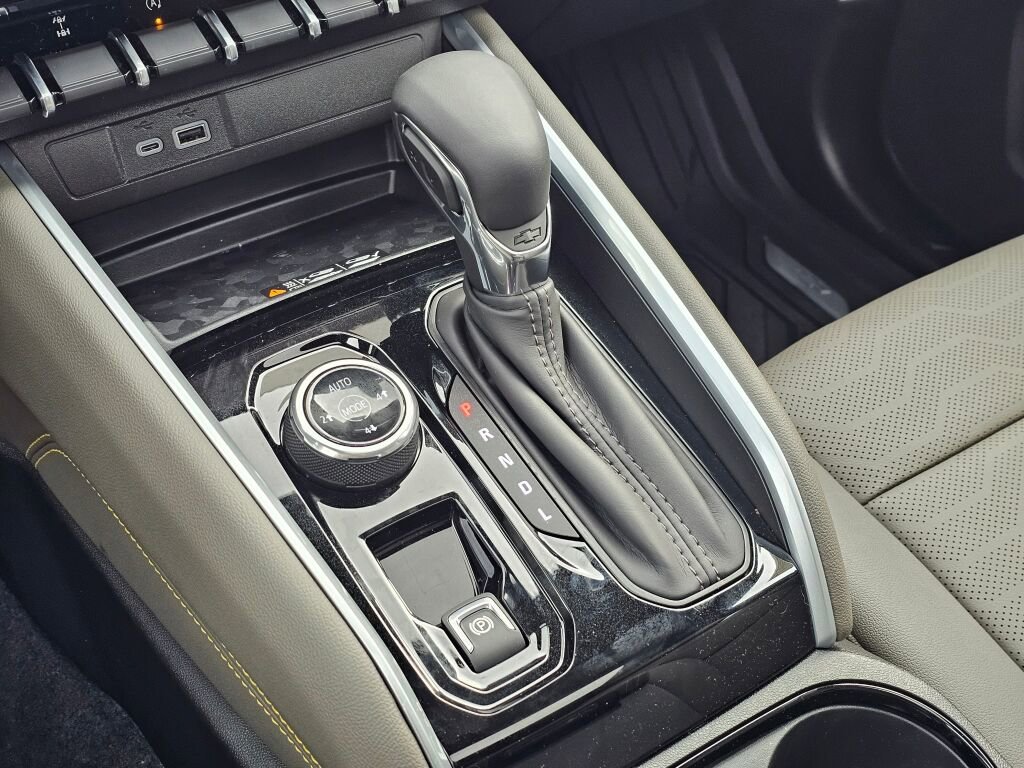 New 2026 Chevrolet Colorado ZR2 w/ Technology Package image 19