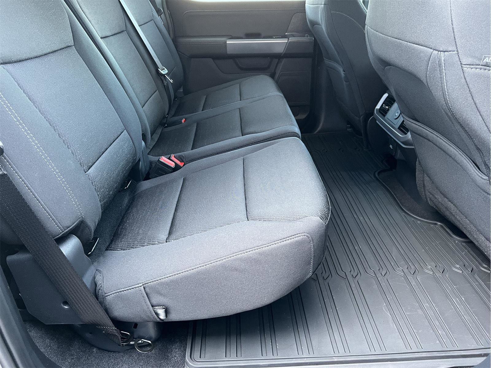 Used 2026 Ford F150 XLT w/ Equipment Group 302A MID image 12