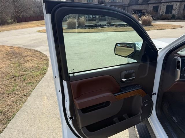 Used 2017 Chevrolet Silverado 1500 High Country image 11