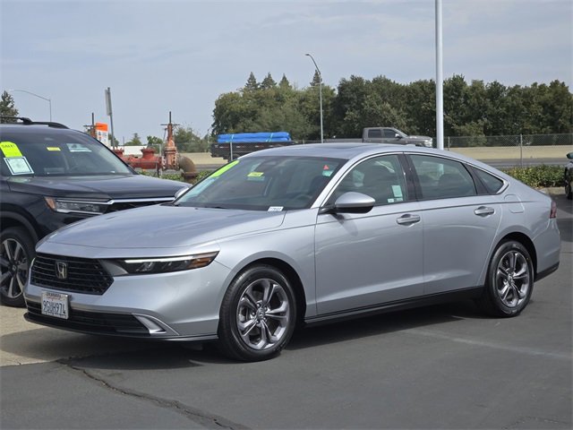 Used 2023 Honda Accord EX image 8