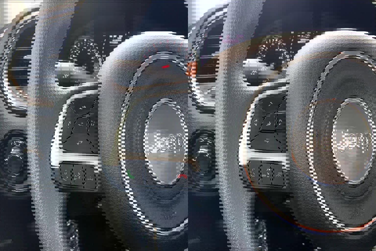 Used 2023 Jeep Renegade Latitude image 22