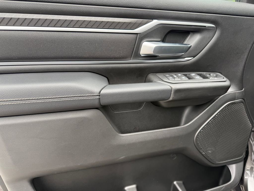 New 2026 RAM 1500 Big Horn AWD/4WD image 6