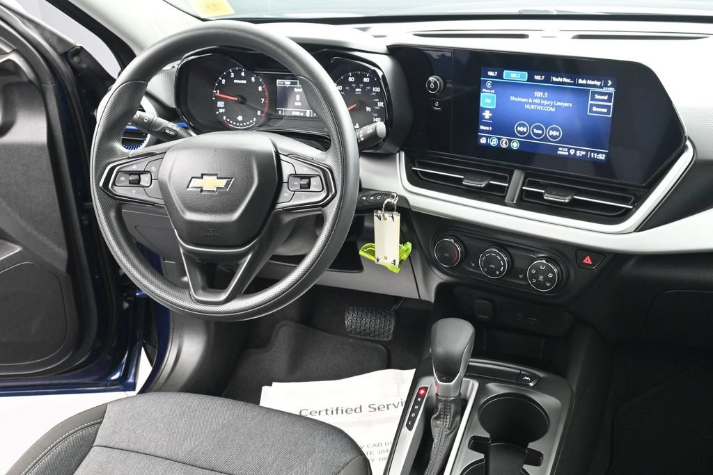 Certified 2024 Chevrolet Trax LS w/ LS Convenience Package FWD image 14