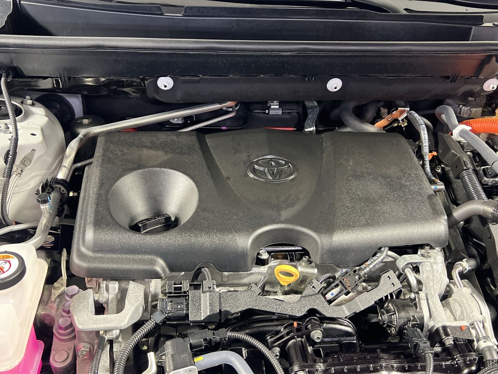 Used 2019 Toyota RAV4 Limited AWD/4WD image 29