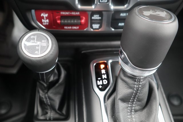 New 2025 Jeep Wrangler Unlimited Rubicon image 14