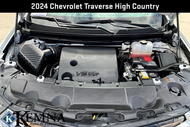 Used 2024 Chevrolet Traverse High Country image 31