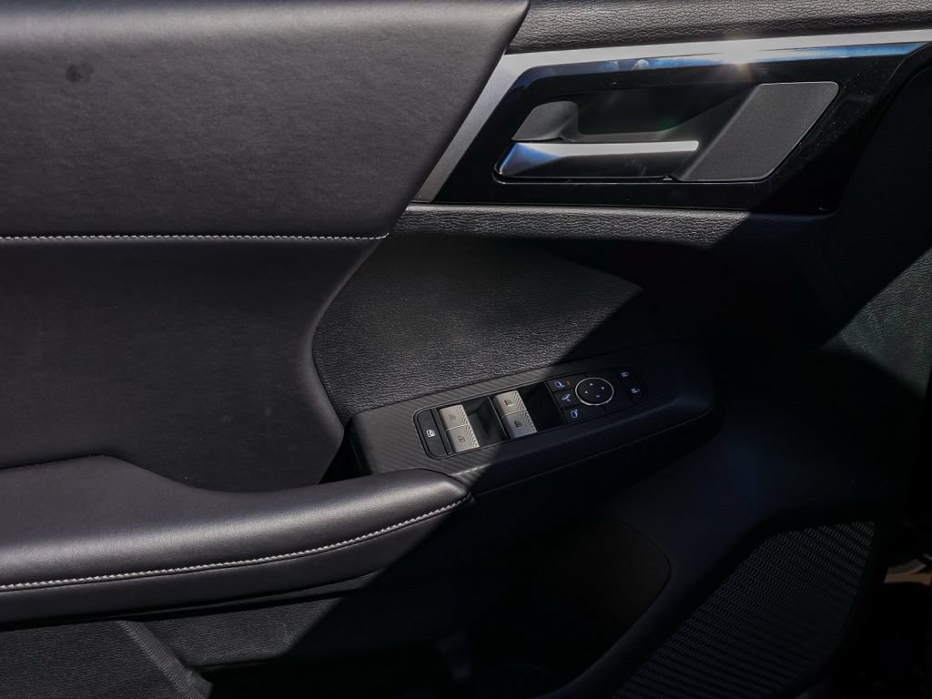 New 2026 Nissan Rogue SL AWD/4WD image 23