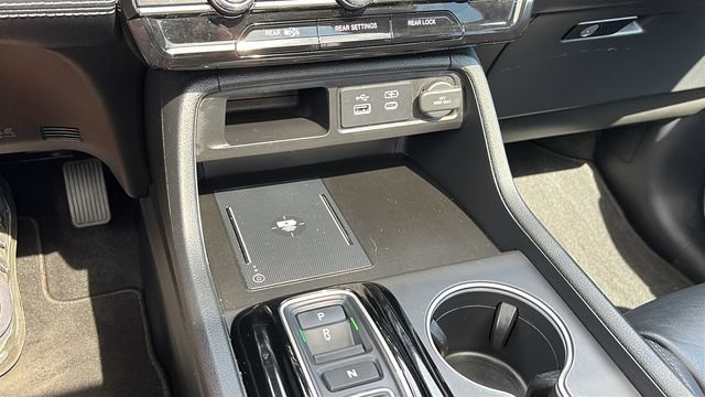 Used 2025 Honda Pilot Touring image 20