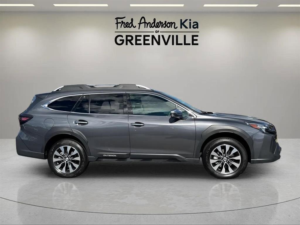 Used 2025 Subaru Outback Touring XT w/ Tech Package 3 image 2