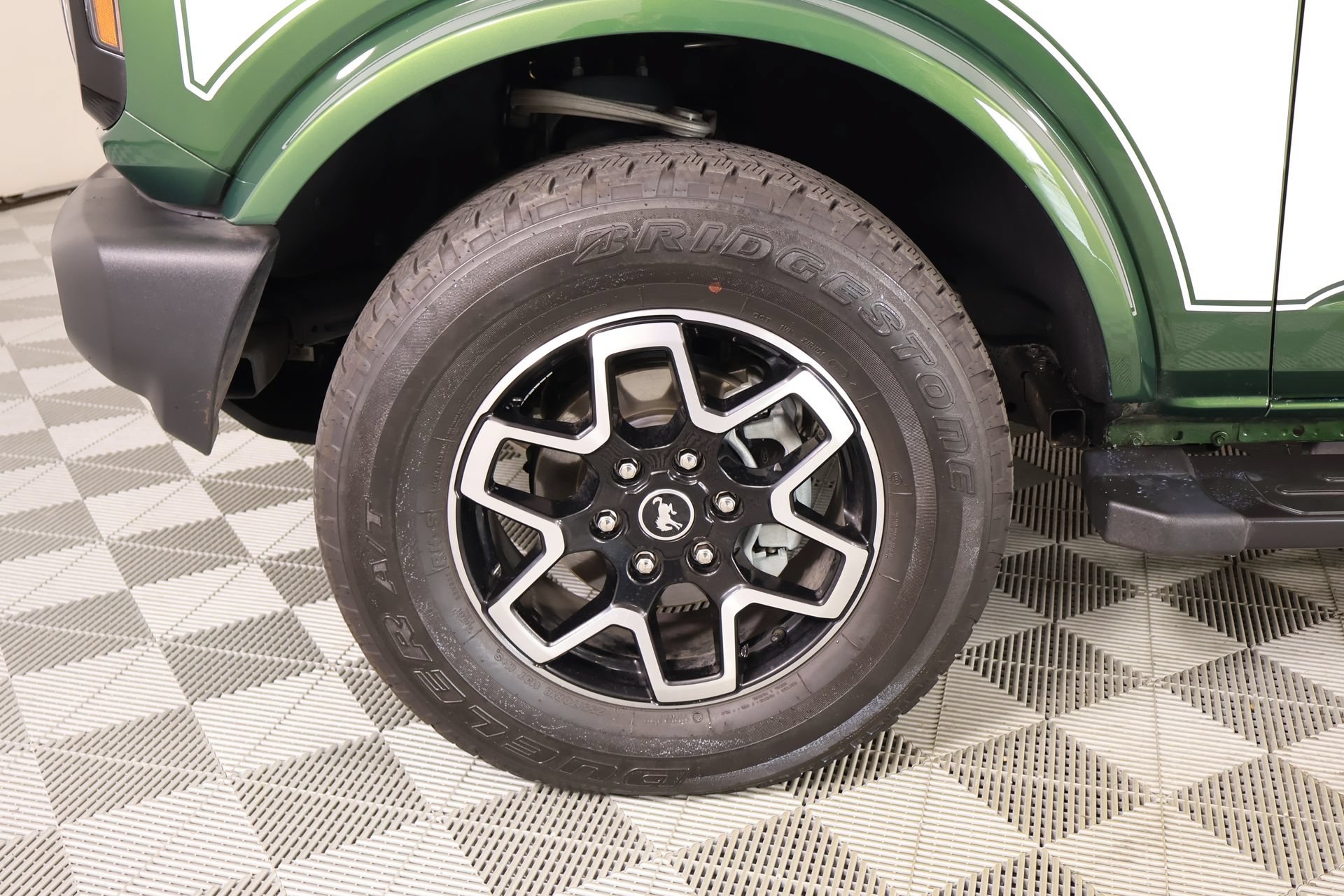 Used 2024 Ford Bronco Outer Banks AWD/4WD image 18