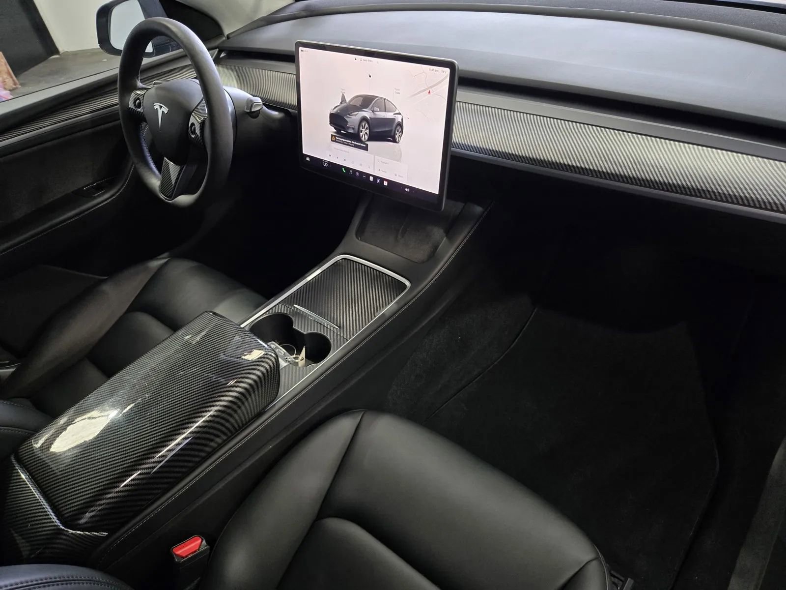Used 2023 Tesla Model Y AWD image 5